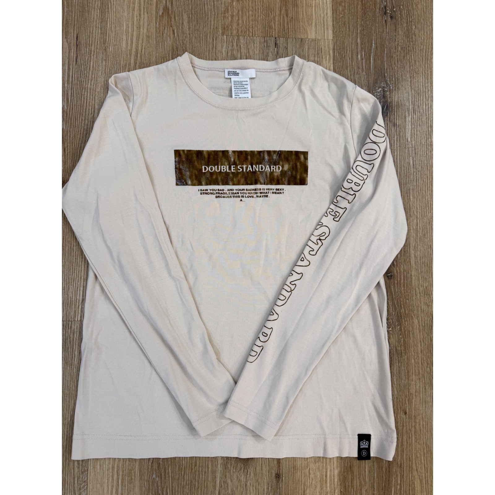 Double Standard Clothing Long Sleeve Tee Womens M Cream Graphic Made In Japan